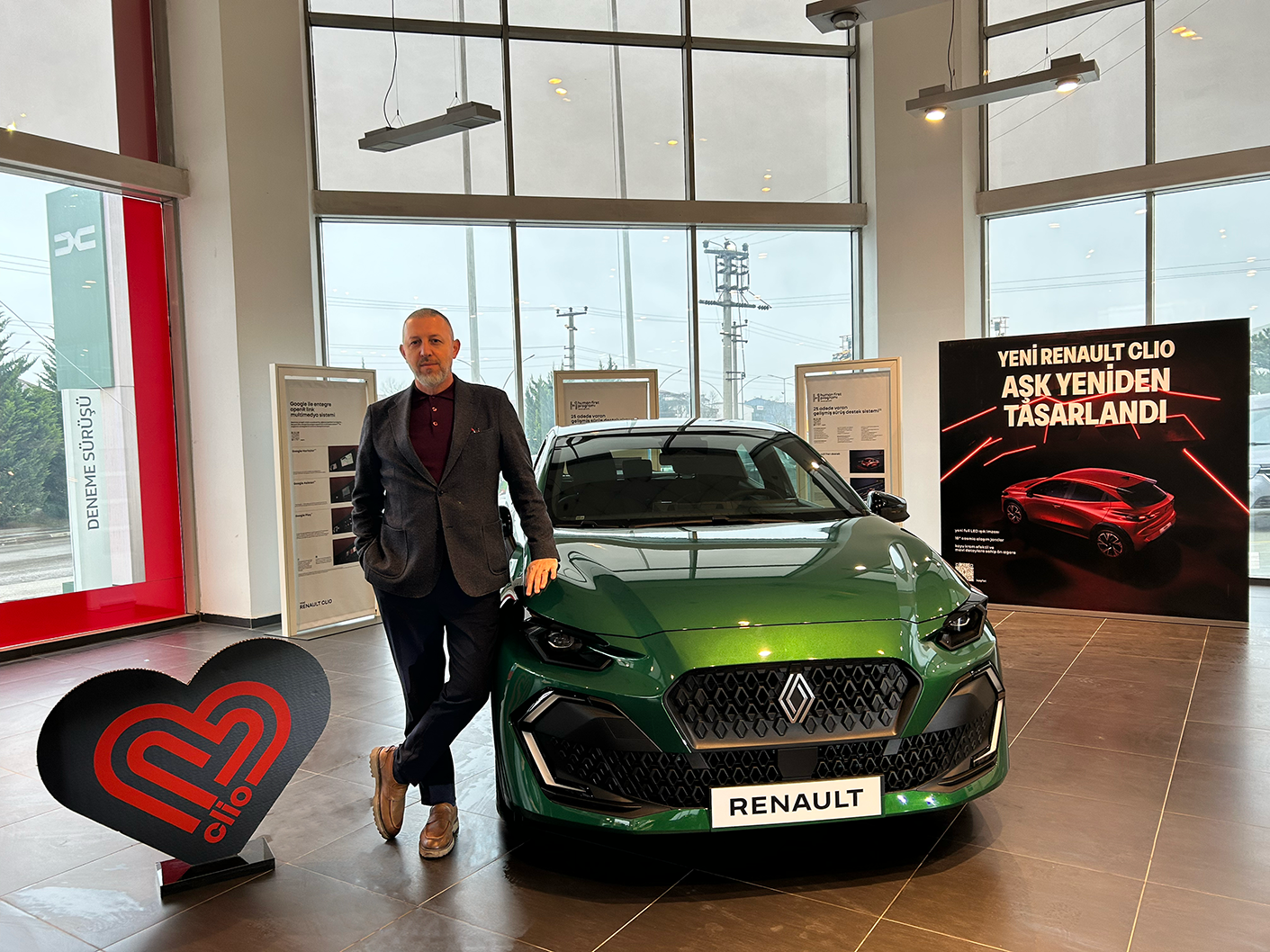 Türkiye'nin En Çok Satan Otomobili 6. Nesli İle Yollarda! 